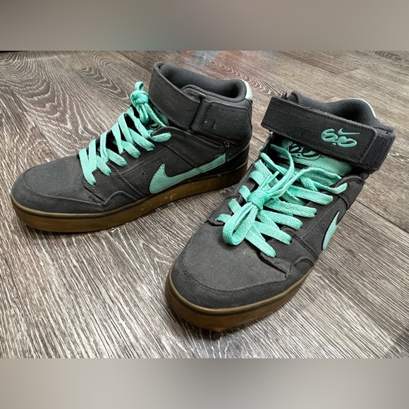 nike sb air classic